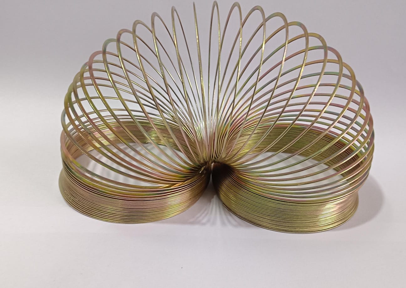 Slinky Spring Size: 100x75mm | Set Of 2 Pcs