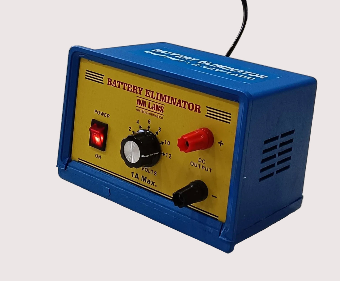 BATTERY ELIMINATOR 2-12V/1A DC in Plastic Box
