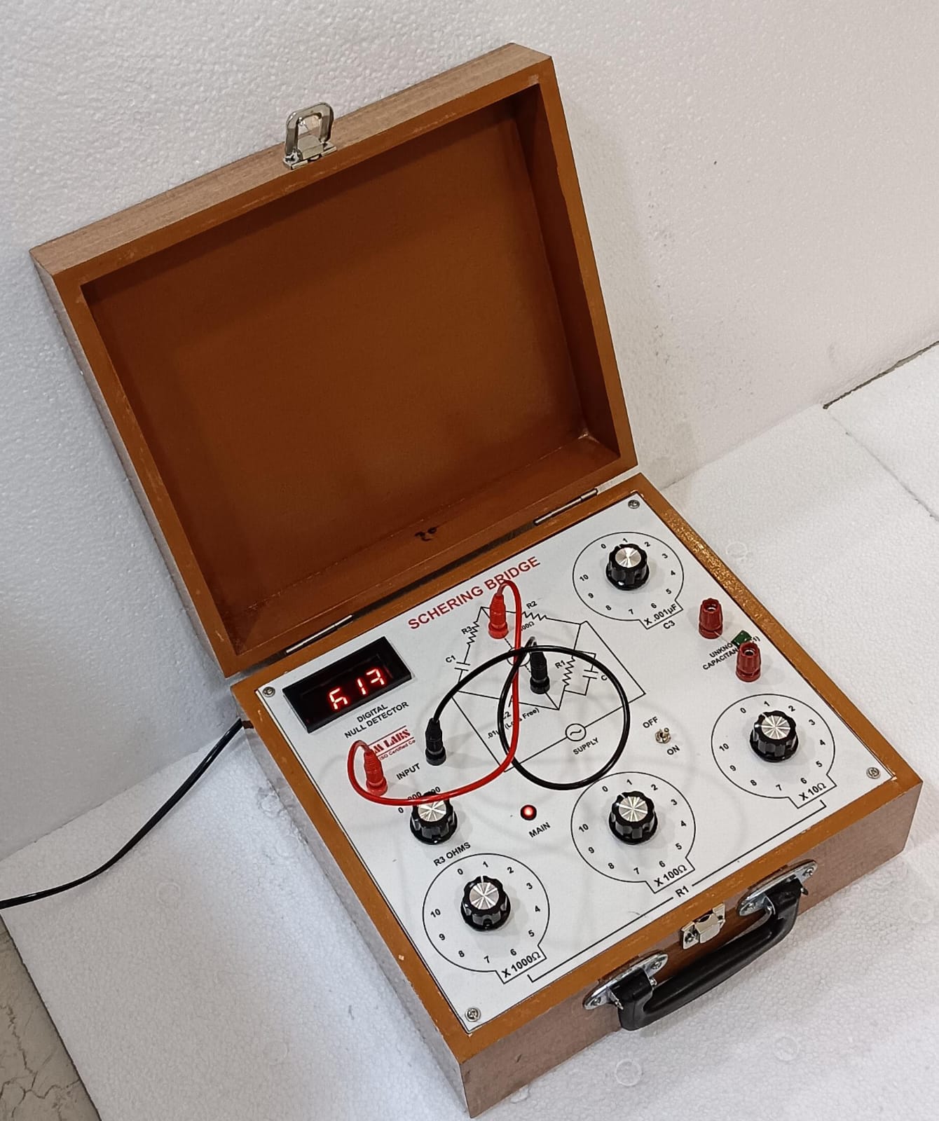 Schering Bridge with Null Detector & Oscillator With Wooden Box